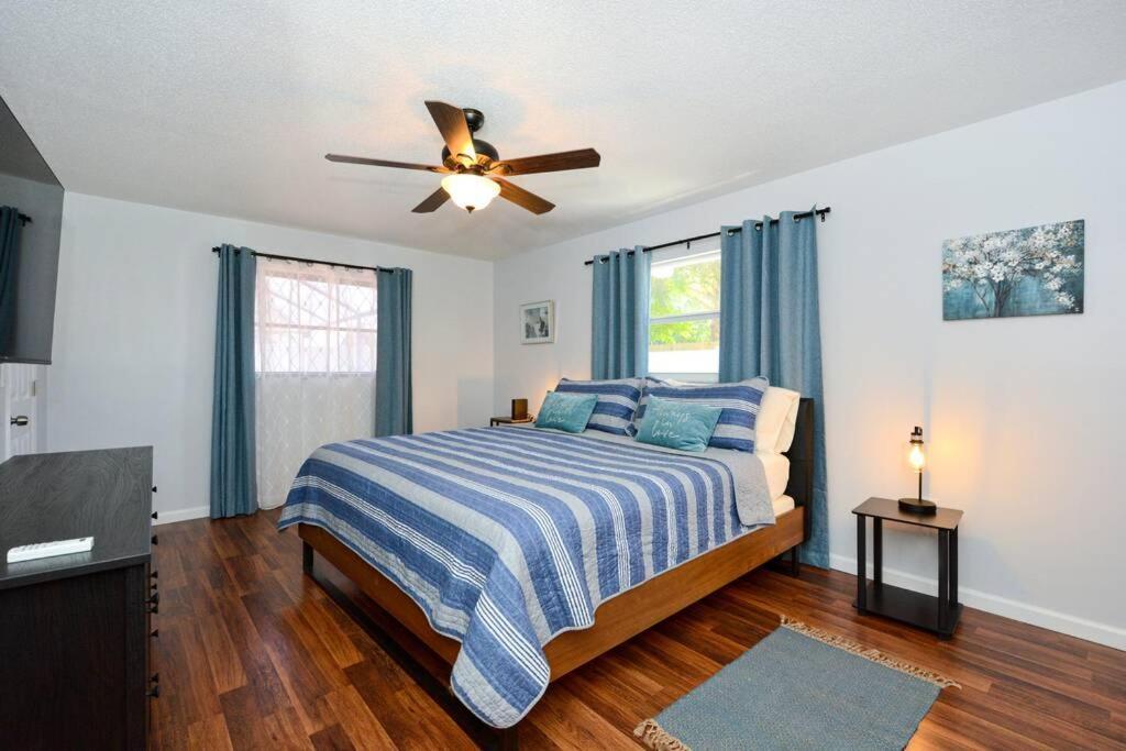Cozy, Fido-Friendly Pool Home Just 4 Miles To The Beach! Venice Exterior foto