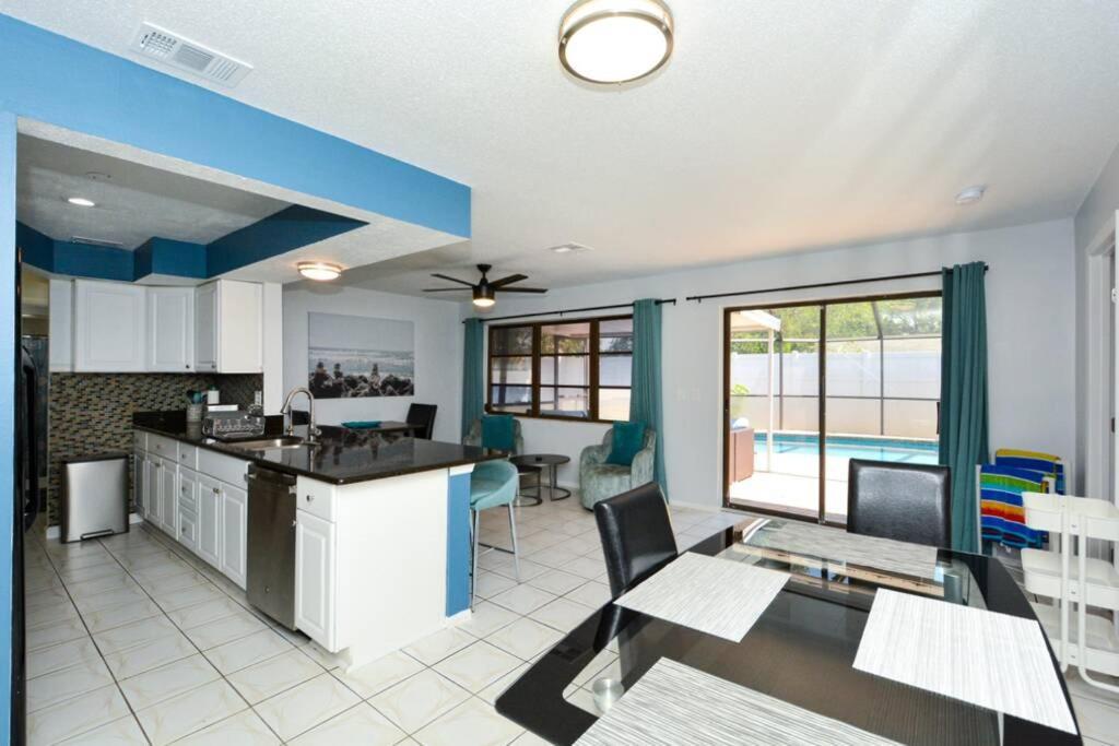 Cozy, Fido-Friendly Pool Home Just 4 Miles To The Beach! Venice Exterior foto
